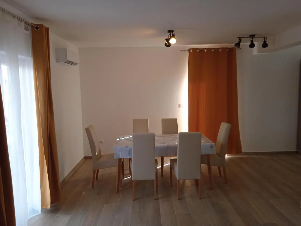 Vila Medulin Quiete Riviera 0*,
